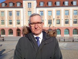 Роберт Тышкевіч: Я супраць рашэння аб’яднаць беларускамоўныя садок і школу ў адзіны комплекс  