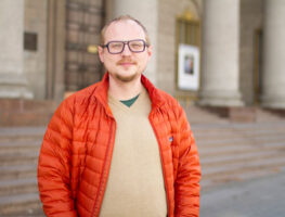 Андрэй Курэйчык: Лукашэнку застаецца фінансаваць рэшткі тэатраў у Беларусі   