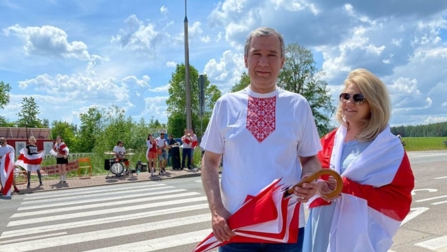 «Бо я падтрымліваю тату». Яна Латушка пра крымінальны перасьлед у Беларусі