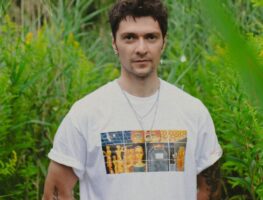 З’явіўся новы мерч «Менск — горад палітвязняў»   