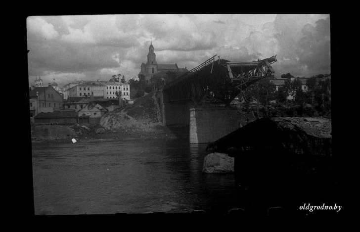 Лёс Львова, Гродна і Брэста падчас Другой сусветнай: дыскусія