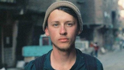 «Мне за сябе ня сорамна». Беларус, які дакумэнтаваў катаваньні пратэстоўцаў, цяпер фіксуе ваенныя злачынствы Расеі ва Ўкраіне