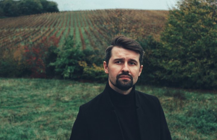 «Лошки-петушки» ды іншыя героі кнігі Аляксандра Чарнухі «Свиньи»