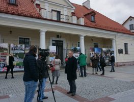 Фотавыстава, прысвечаная дзейнасці беларускай дыяспары ў Беластоку  