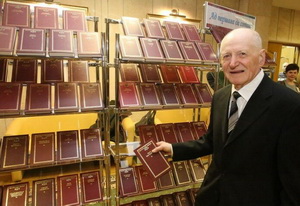 Кастусь ЦВІРКА: “Буду жыць, пакуль не выдам усе 200 тамоў “Беларускага кнігазбору!”