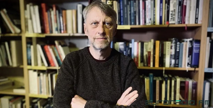 Курапаты, аэрапорт “Мінск” і раман пра Беларусь. Гутарка з чэшскім дысідэнтам