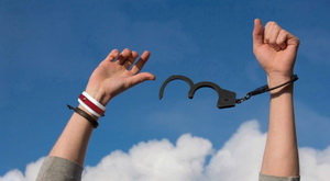 За апошні год у слоўнік беларусаў на стала ўвайшло слова «эвакуацыя» 