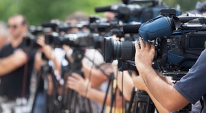 Выезд за мяжу, праца з сацсеткамі – як беларускія медыя спрабуюць выратавацца