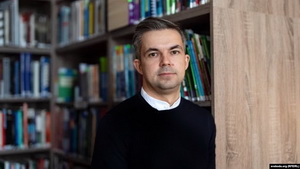 «Я, хутчэй алярміст». Пісьменьнік Саша Філіпенка — пра будучыню, вайну і Расею