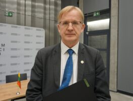 Арунас Бубніс: У Новай Беларусі неабходна адкрыць архівы КДБ    