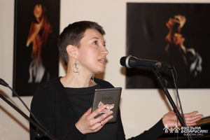 Дзень палітвязня: Юлія Цімафеева чытае свой верш 