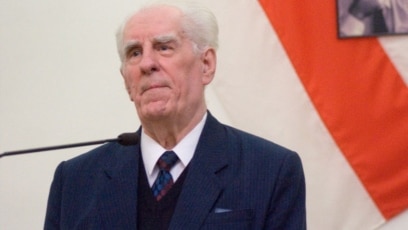 20 незвычайных фактаў пра народнага паэта Ніла Гілевіча, якому сёньня споўнілася б 90 гадоў