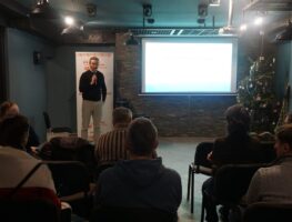 Беларусы Беластока абмеркавалі адказ уладаў горада па пытанні беларускай мовы для дзяцей   