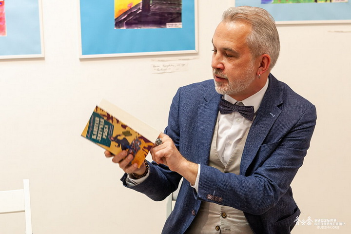 Альгерд Бахарэвіч: «На Захадзе практычна няма Беларусі як тэксту, акцэптаванага і ўпісанага ў вялікі сусьветны тэкст»