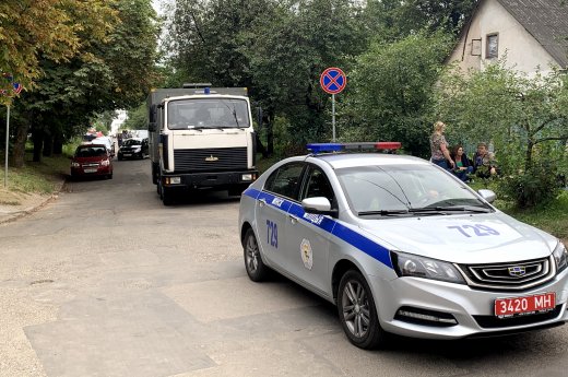 Чаму палітвязняў 800, а спраў у разы больш? Тлумачаць праваабаронцы