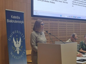 Жонка Алеся Бяляцкага: «Фактычна ўся Беларусь цяпер за кратамі»