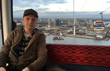 Ганебнае злачынства Пуціна: інтэрв'ю з айцішнікам з Расіі