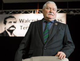 Лех Валенса: У Беларусі свой шлях, але за яго неабходна змагацца!    