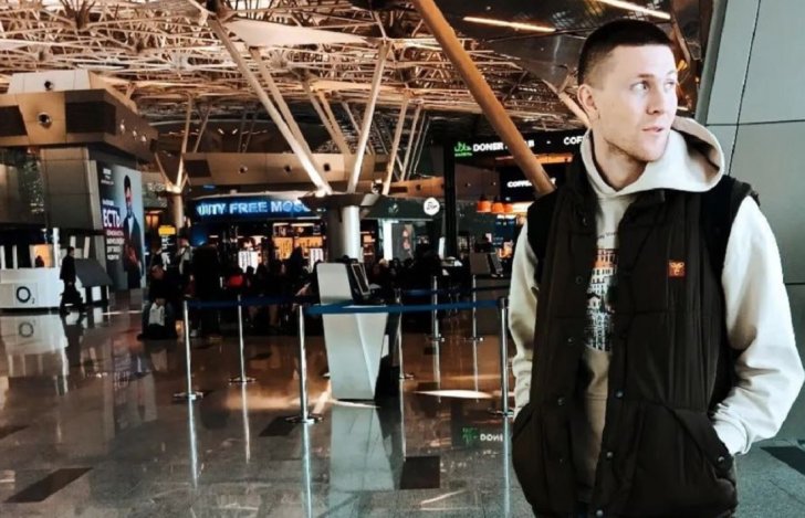 На волю выйшаў і з'ехаў з Беларусі палітвязень Аляксандр Івулін