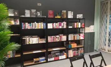 Kamunikat.shop альбо шоп ад Камуніката ў Цэнтры Беларускай Салідарнасці ў Варшаве