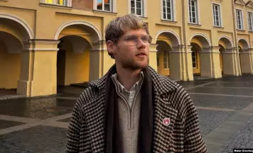 «Неабходна шукаць, чым прывабіць патэнцыйнага чытача»: 25-гадовы пісьменьнік Макар выдаў кнігу пра беларускую вёску